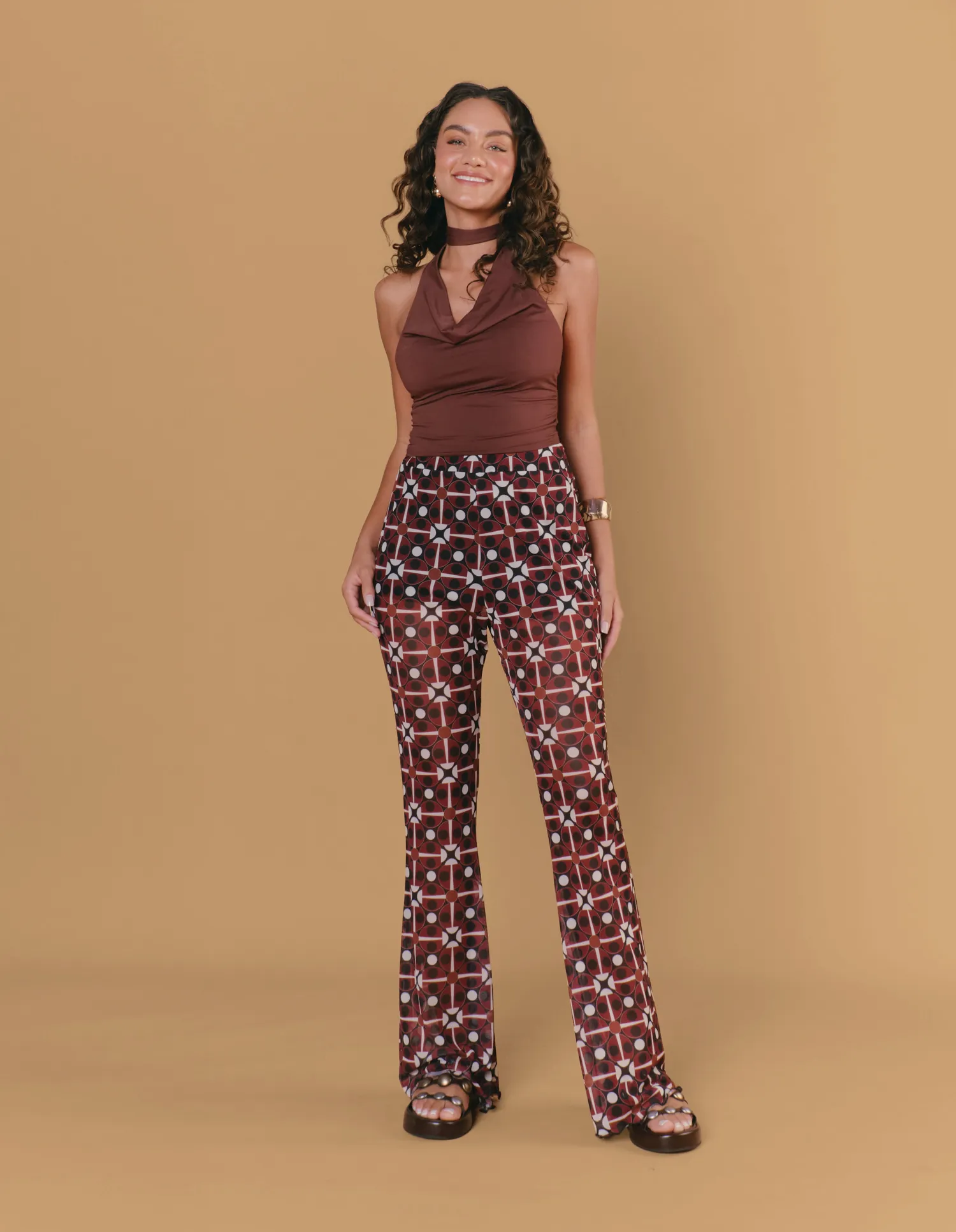 Calça Flare Tule Estampado Vintage Bug - Vinho