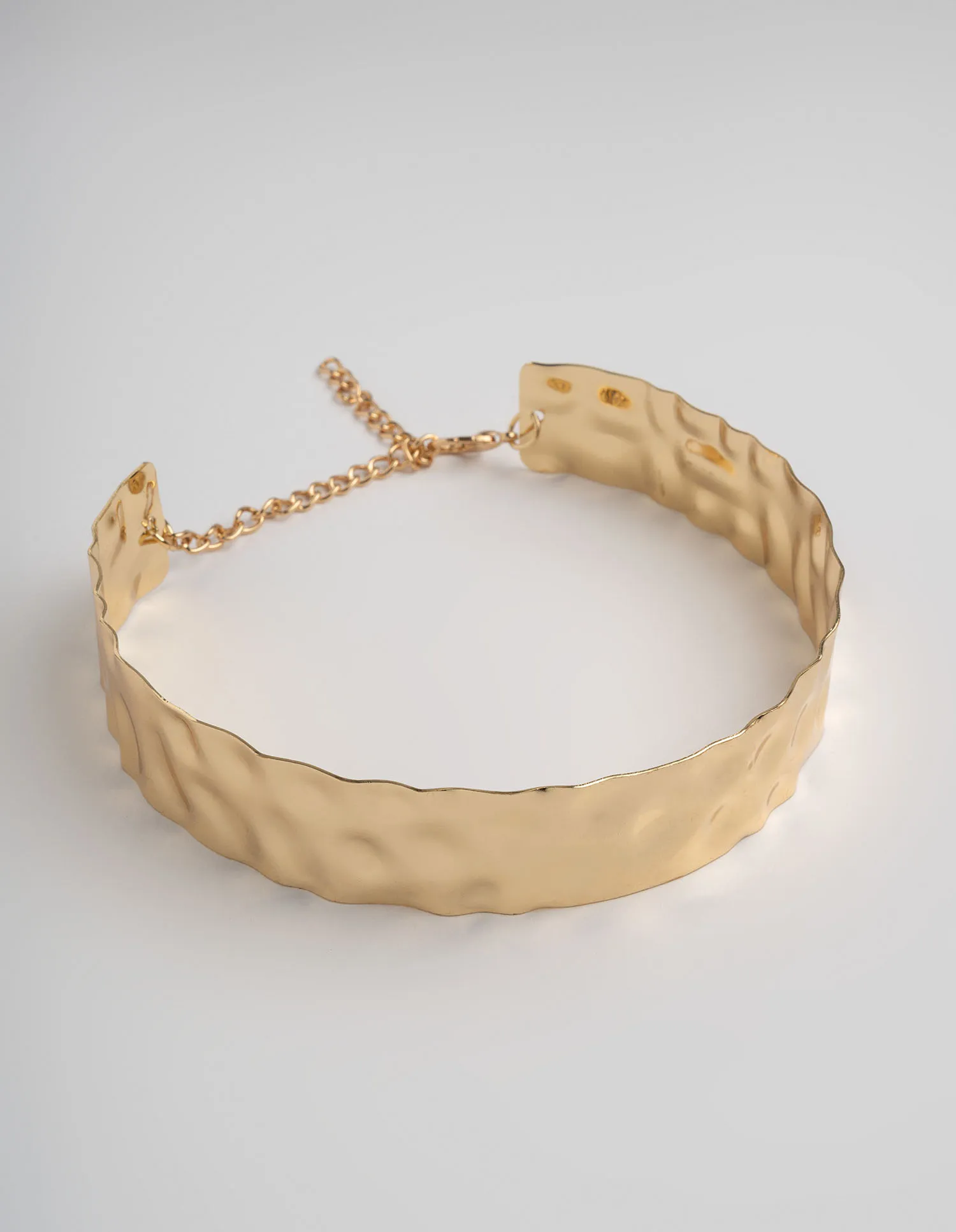Colar Choker Martelado - Dourado